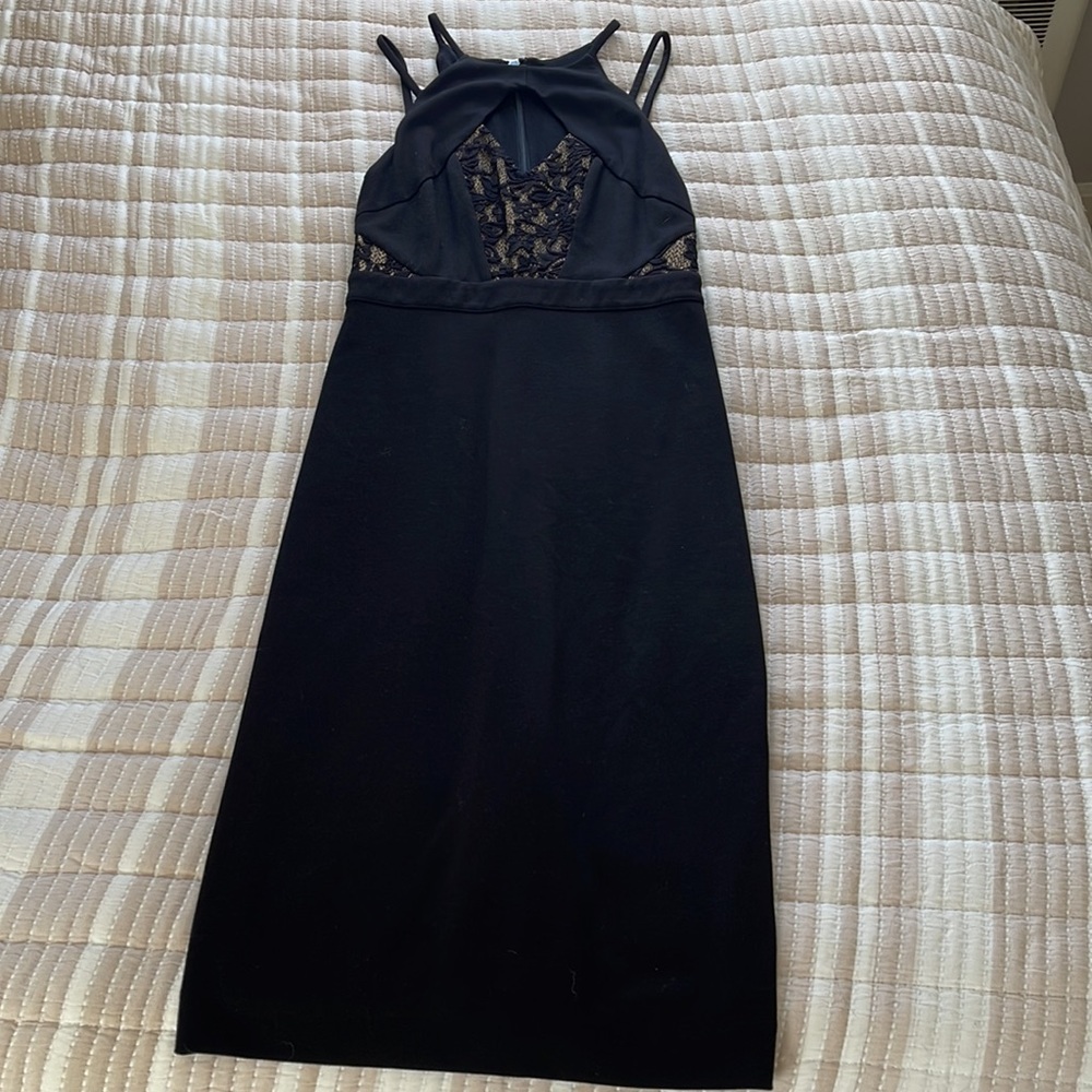 Bebe dress